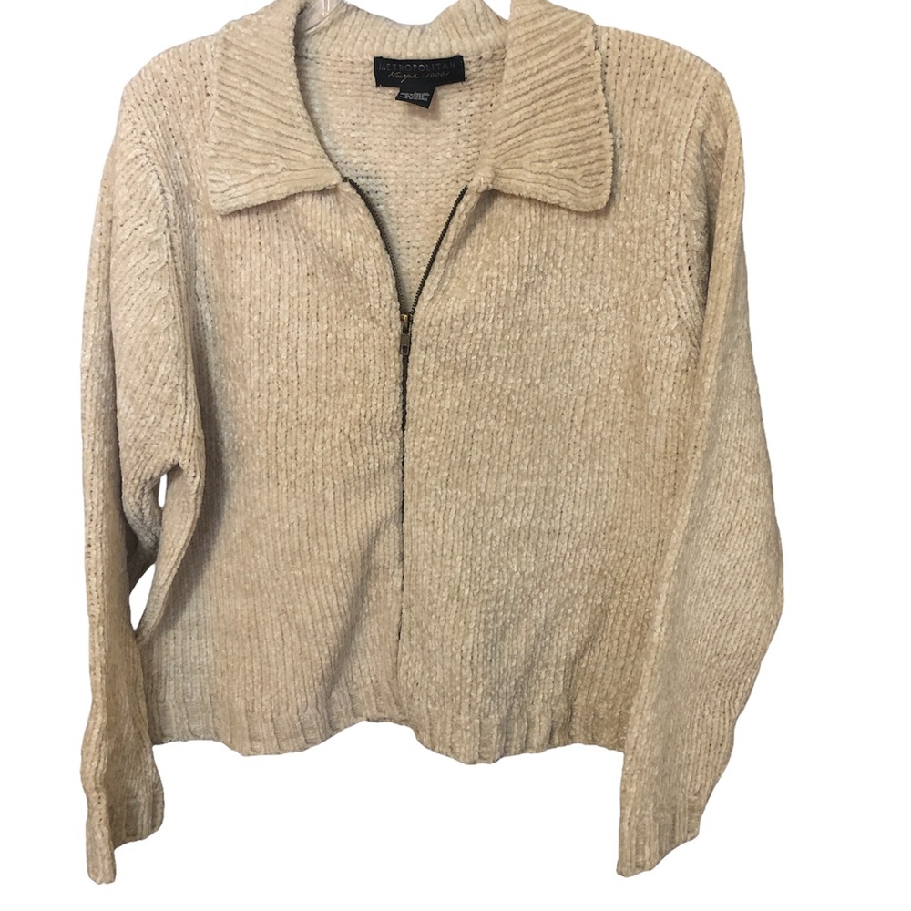 Chenille zip-up cardigan sweater, excellent like-new condition. Size large.